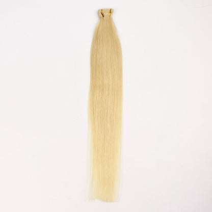 Bande droite de cheveux humains vierges blonds dans l'extension de cheveux