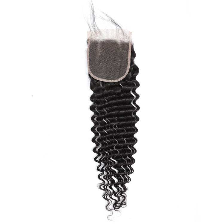 Paquets profonds 3 de cheveux de Remy de vague avec le noir naturel de la fermeture de la dentelle 4x4