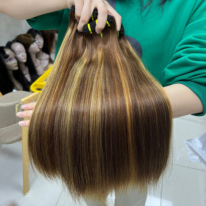 Couleur Spéciale Fumi Cheveux Raides 3 Faisceaux